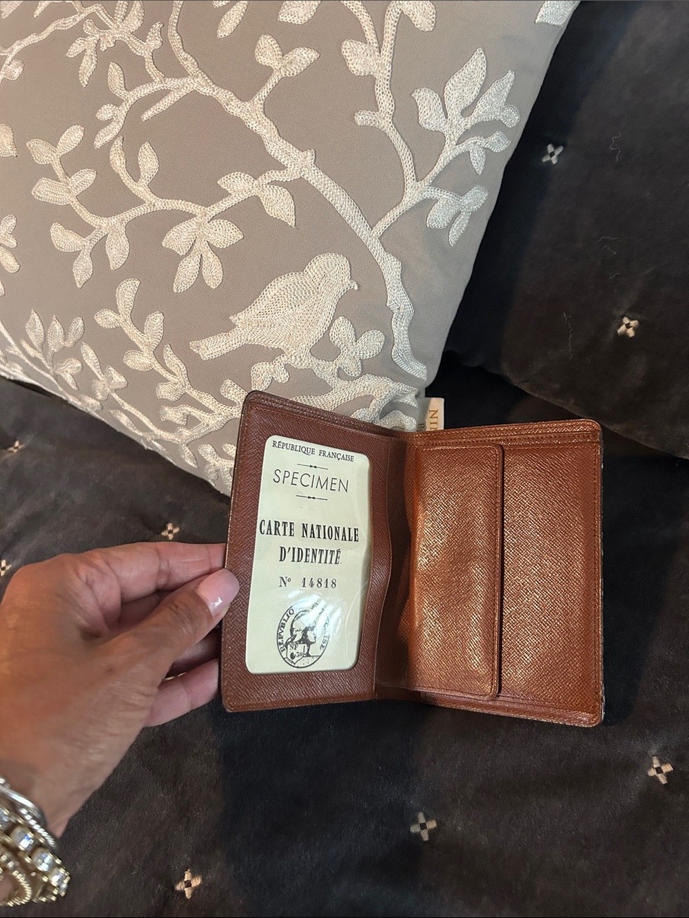 Louis Vuitton Monogram Passport Holder in Brown and Gold - Picture 3 of 9